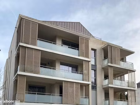 local commercial 2060 m² paray-le-monial