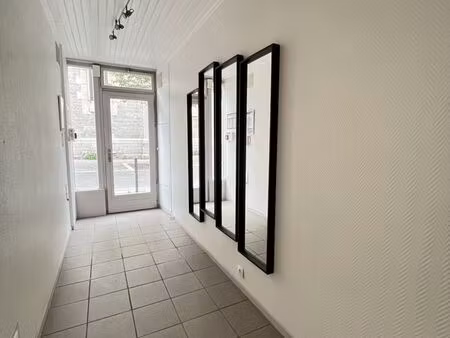 inconnu 3 pièces 85 m²