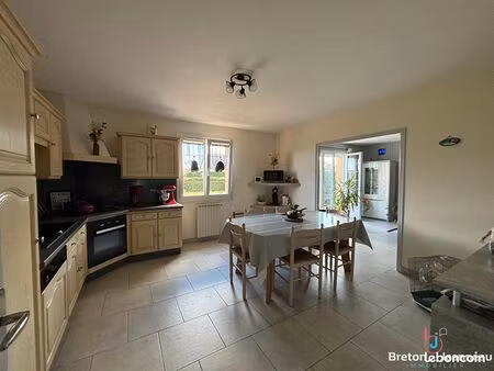 maison 6 pièces 111 m²