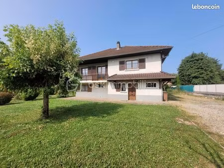 maison 6 pièces 118 m²