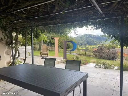 maison de village 7 pièces 170 m²