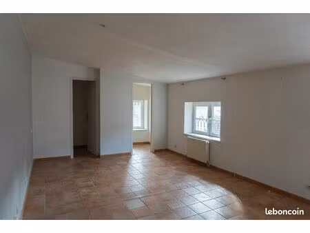 appartement 2 pièces 53 m²