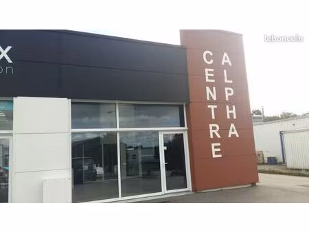 local d'activité 125m2 avec showroom  bureau  dépôt