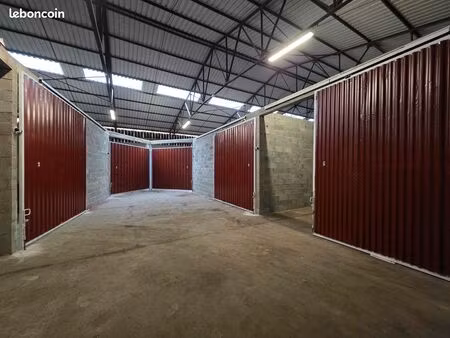 local de stockage / activité 70 à 90m²