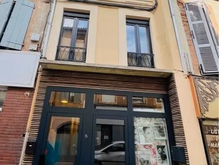 immeuble rénové à neuf idéalement placé