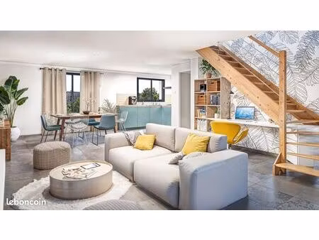 maison 6 pièces 93 m²