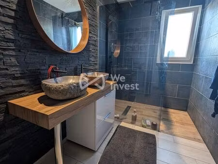 propriété 8 pièces 120 m²