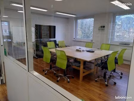 bureaux rénovés 204m² proche v2  parking privé