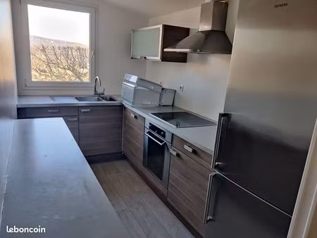 appartement duplex 4 pièces 81 m² – 3 chambres – parking – elisabethville proche a13 futur