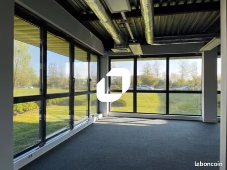bureau 2 260 m²