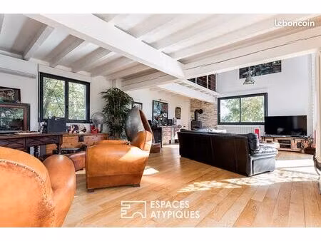 longère 6 pièces 240 m²