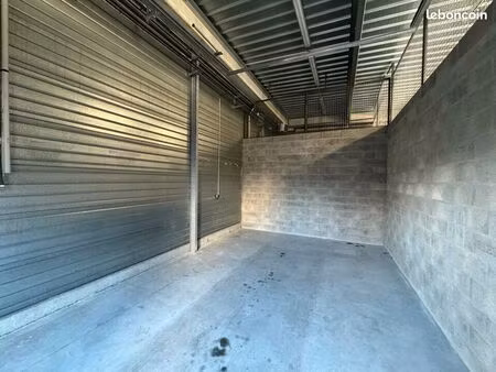 local d'activite 27 m² bailly romainvilliers