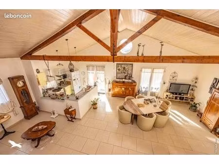 maison 3 pièces 100 m²