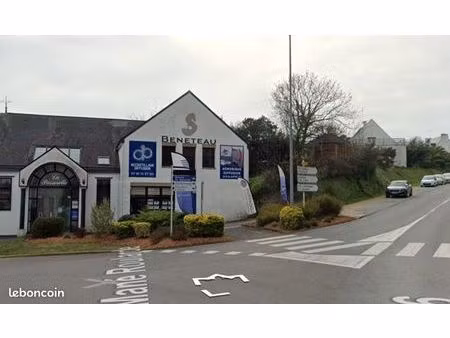 local commercial à louer