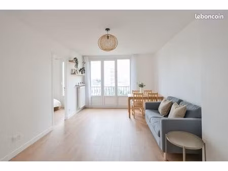 ? t3 neuf & meublé – 2 min métro mairie d'ivry – clé en main  disponible immédiatement?