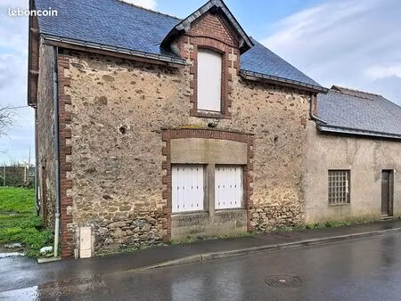 maison 1 pièce 140 m²
