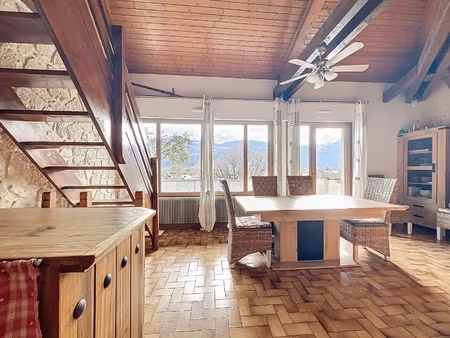 appartement 4 pièces - 162 m²