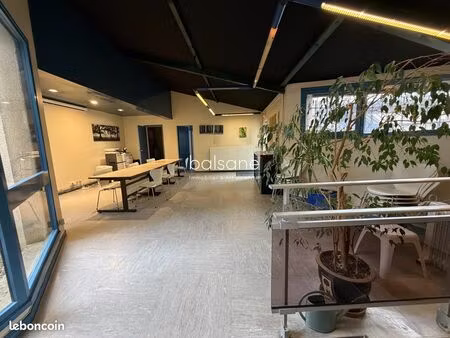 immeuble 250 m² barentin