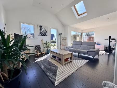 maison 7 pièces - 140 m²