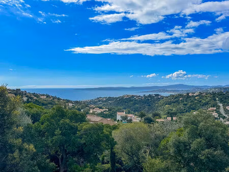 vente maison 7 pièces 180 m² roquebrune-sur-argens (83380)