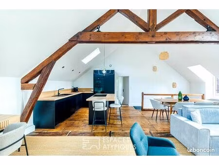 loft 5 pièces 109 m²