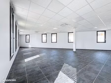 bureaux 83 m² les abrets en dauphiné