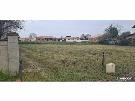 terrain 794m² viabilisé dans lotissement meauzac_disponible immédiatement