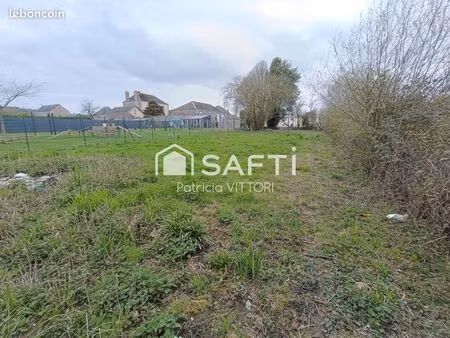 terrain 496 m² la baconniere