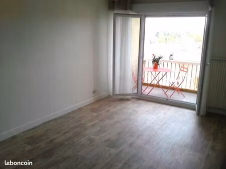 meuble 3 chambres chauffage compris