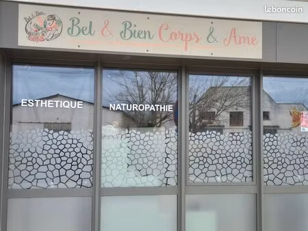 colocation local tattoo dans espace bien-etre esthétique