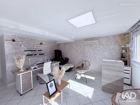 boutique 70 m² orgeval