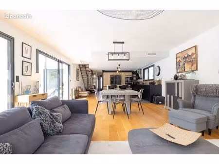 maison 5 pièces 120 m²