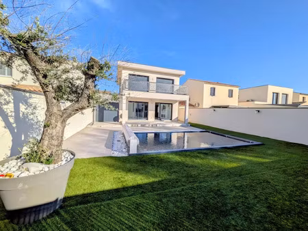 vente maison 5 pièces 120 m² avignon (84140)