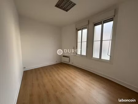 bureaux 30 m² fontenay-le-comte