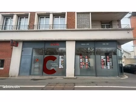local 85m² avec 12m de vitrine  rue jean jaurès