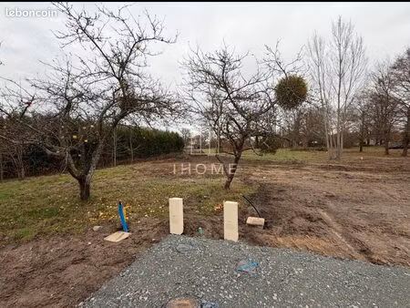 terrain 1071 m² arnage