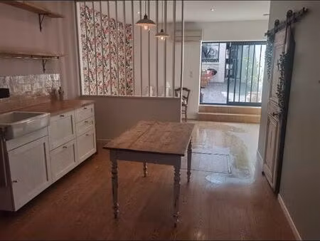 local commercial / bureaux