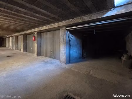 parking/box 16 m² chambery