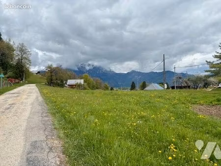 terrain 890 m² allondaz