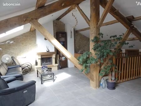 maison 7 pièces 187 m²