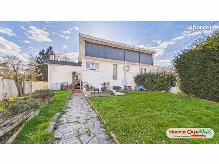maison 6 pièces 109 m²