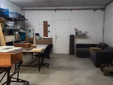 local professionel 85 m² privé dans workcenter 650