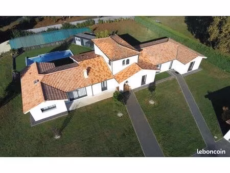 villa de 273 m2 avec t4 indépendant - cestas réjouit