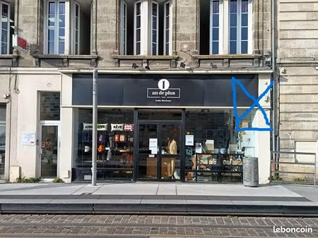 local commercial barrière du médoc