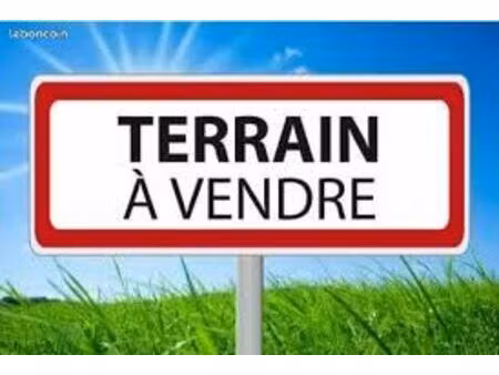 vend terrain à batir