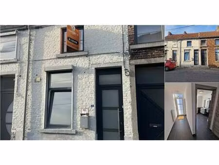 maison à louer à de la perche 12 wasmuel (vbd99571)