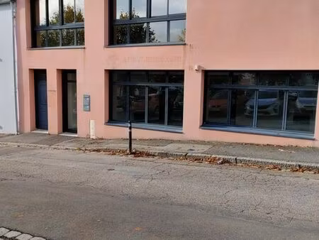 local commercial  bureaux  atelier