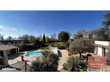 propriété 12 pièces 285 m²