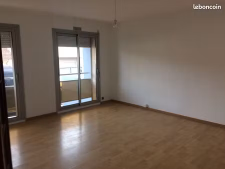 location t4 bx cauderan