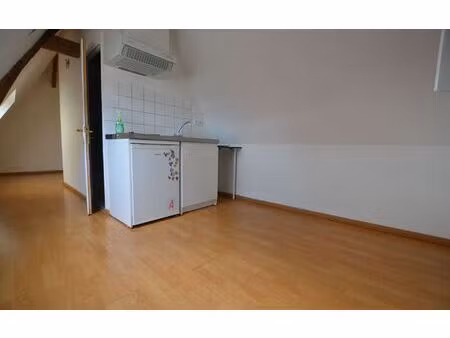 location appartement  m² t-1 à abbeville  330 €